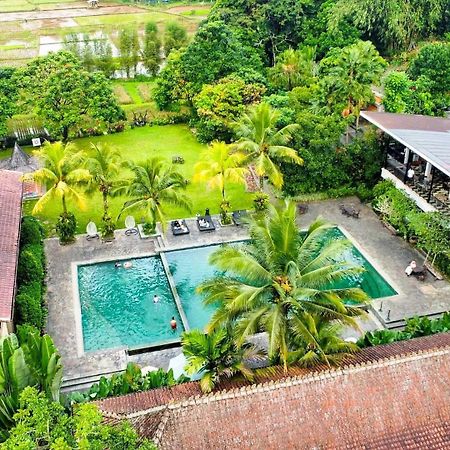 Amanuba Hotel & Resort Rancamaya Bogor Exteriér fotografie