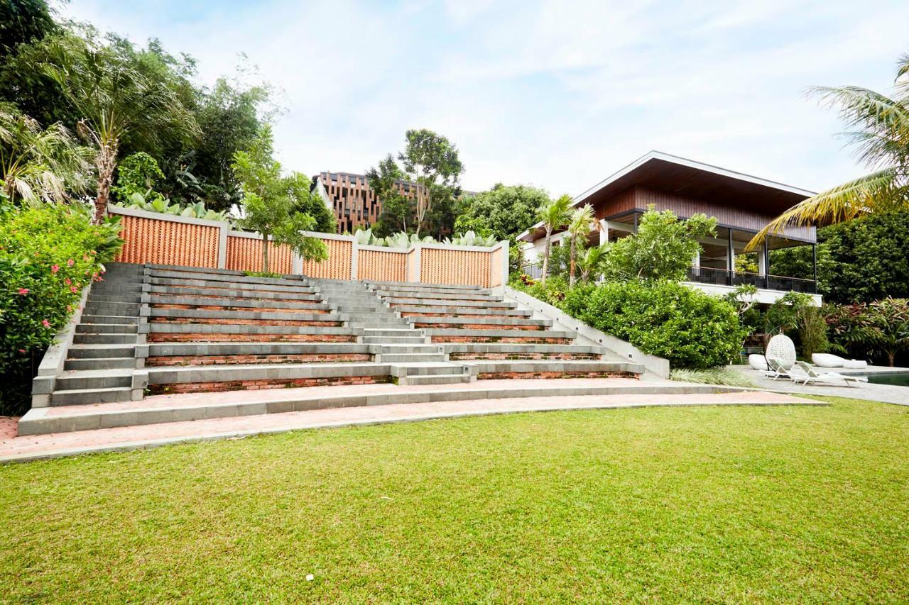 Amanuba Hotel & Resort Rancamaya Bogor Exteriér fotografie